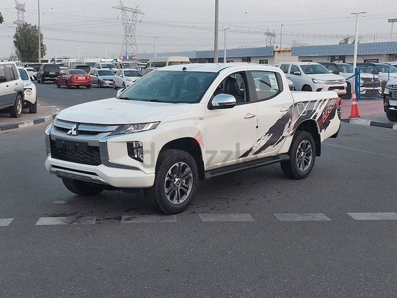 Mitsubishi L200 | FC2 | 4x4 D/Cab Diesel GLS | M/T White | Export Only.