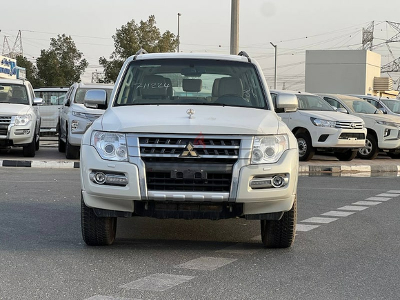 Mitsubishi Pajero 3.8L GLS 2020 | L24 | White 4WD | Black Leather Interior | Export Only