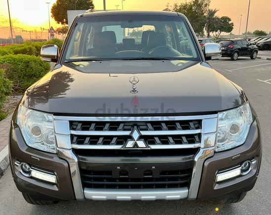 MITSUBISHI PAJERO 2016 3.8