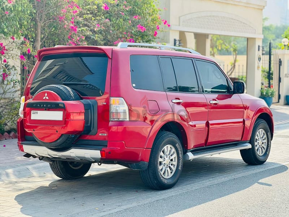 2010 MITSUBISHI PAJERO GLS MID 3.5L 4WD | GCC | LOW MILEAGE | CLEAN CAR