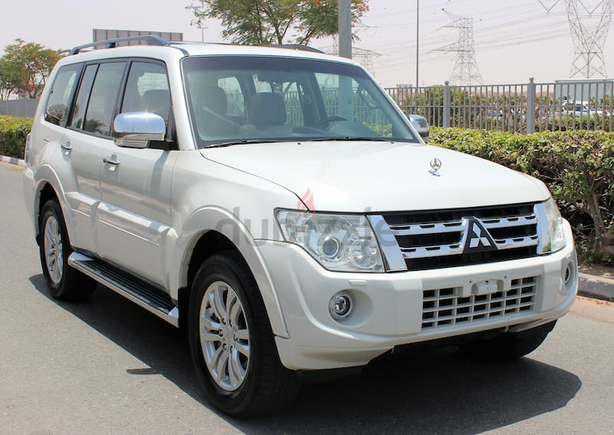 2014/ PAJERO/3.5/ TOP SPECS/GCC/ 1YEAR WARRANTY UNLIMITED KM