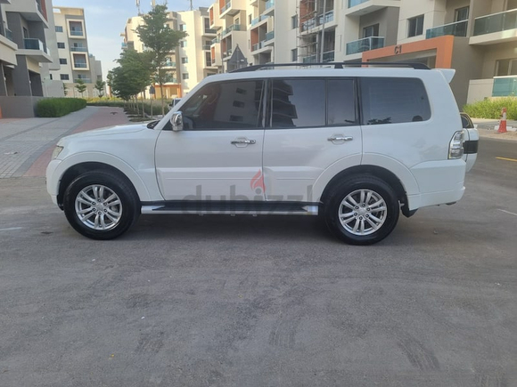 2014 Mitsibishi Pajero FullOption Gcc 3.8 in Excellent Condition