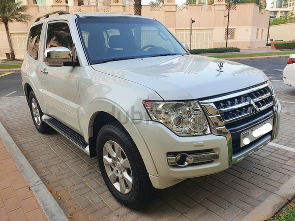 MITSUBISHI PAJERO GLS 3door --- low mileage, perfect condition