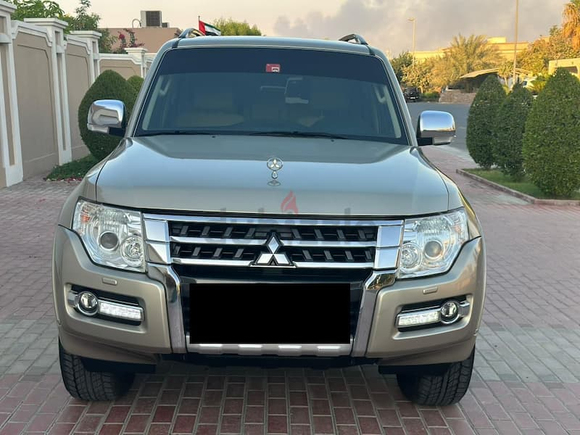 Mitsubishi Pajero 2016 GCC /3.5L/V6 Full Options