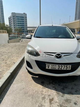 Mazda 2 GCC 2015 very clean