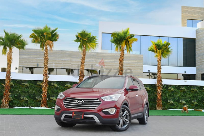 1,271 P.M | Grand Santa Fe 3.3L AWD | 0% Downpayment | Magnificient Condition!